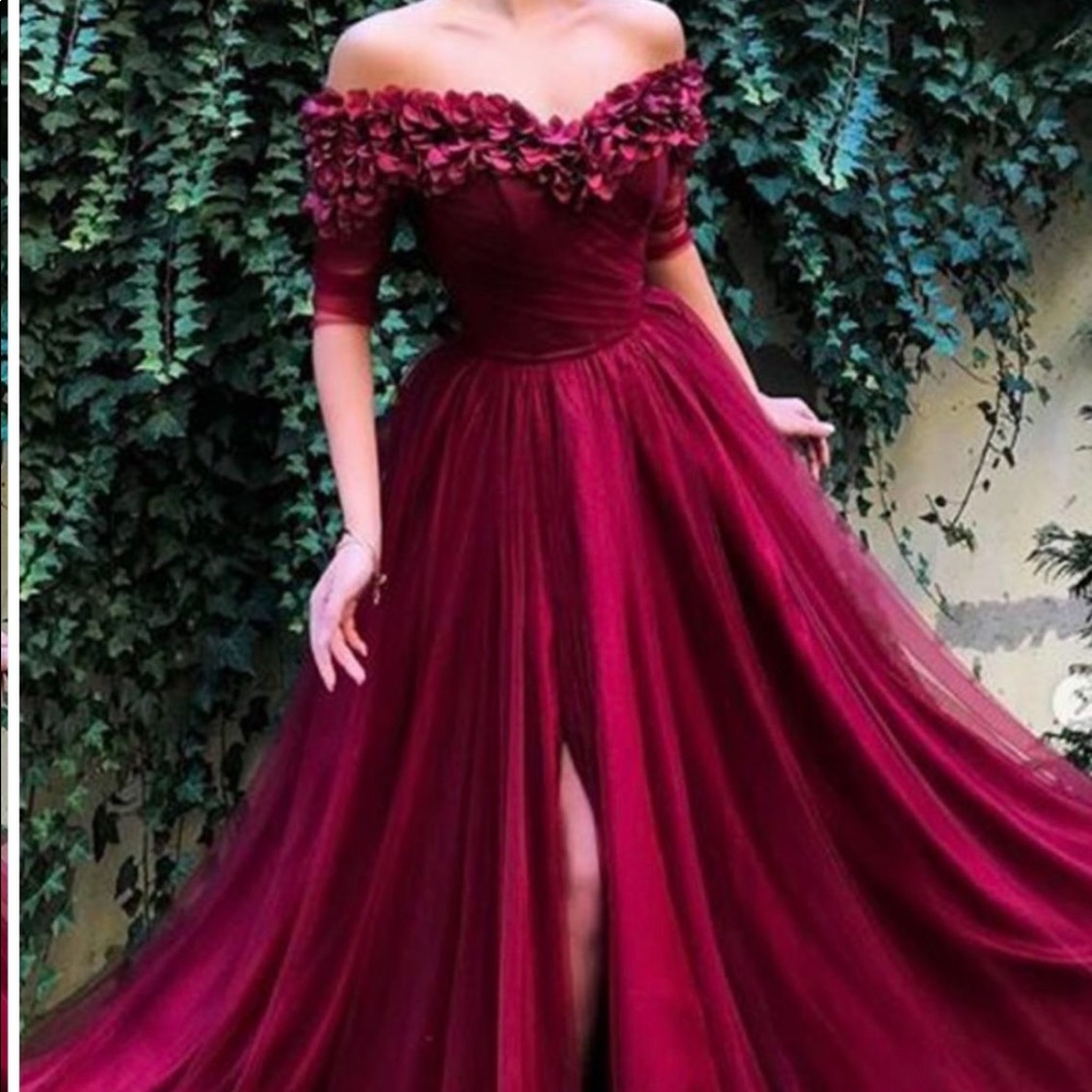 Gorgeous ball room gown